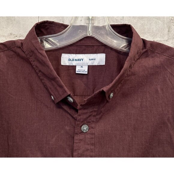 Old Navy Mens Button Up Shirt SLIM FIT Burgundy Long Sleeve Size XL NEW - Picture 2 of 3
